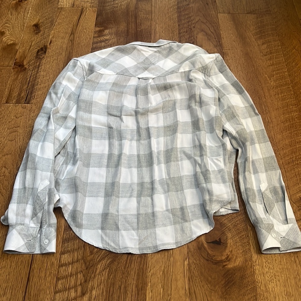 Rails Woman’s La14 Grey Plaid Button Down Size Xs - image 4
